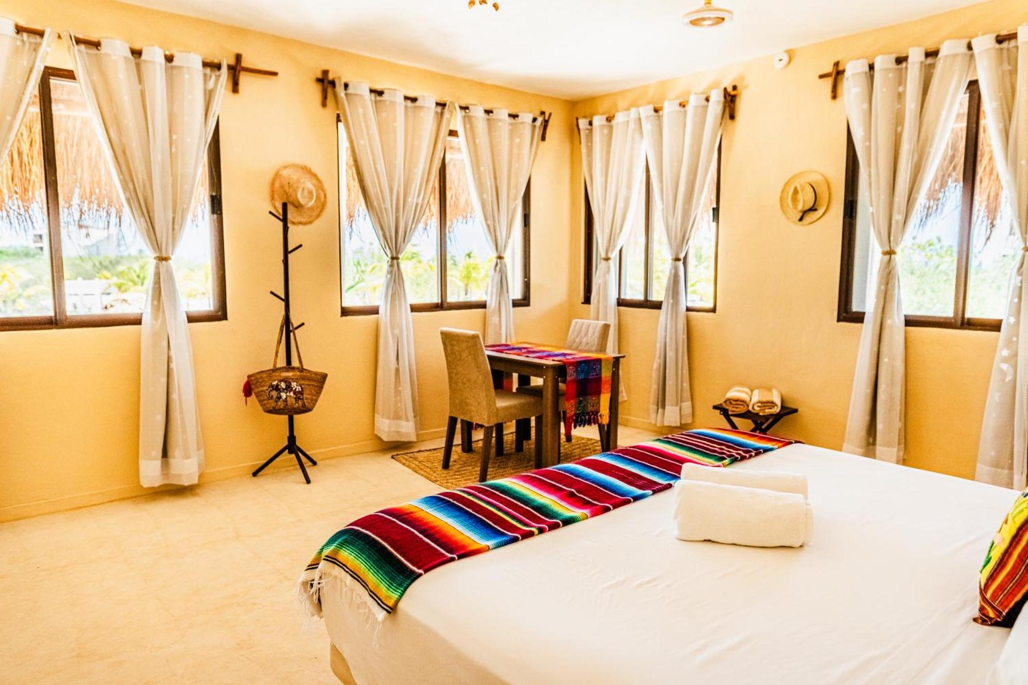 Atenea Holbox Экстерьер фото
